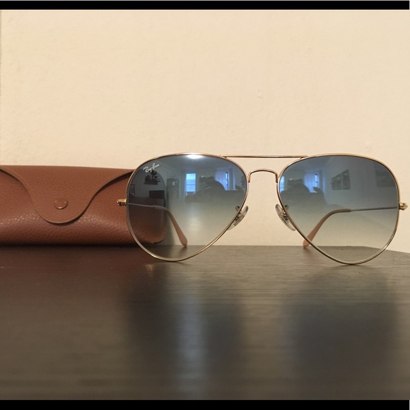 [SOLD] Ray-Ban Aviators Blue Gradient RB3025 - Picture 3 of 7